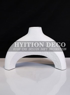 现代极简约北欧树脂摆件插干花瓶售楼样板间玄关艺术软装家居饰品