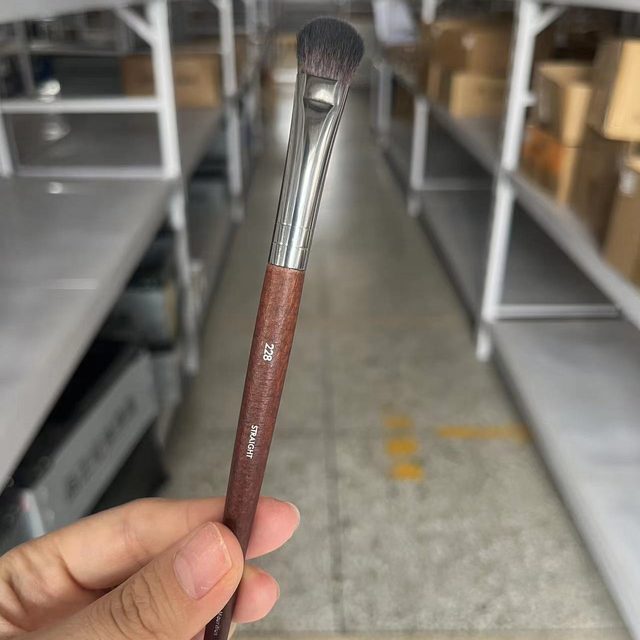 Makeupforeve makeup brush 210 eye shadow brush 124 powder brush 174 concealer brush blush brush lip