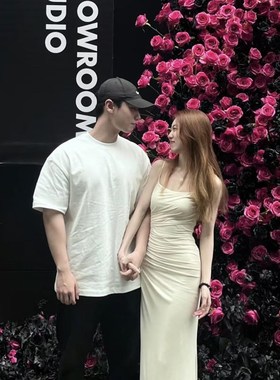 情人节红玫瑰花瀑布网红橱窗店铺暗黑风打卡布置装饰落.地摆件道