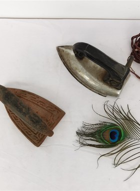 老物件老式铁熨斗烙铁民俗怀旧收藏铁头电熨斗杂V项影视道具摆件