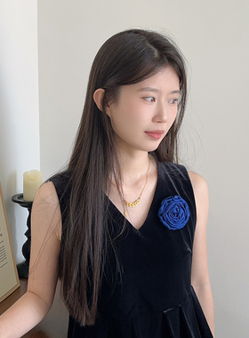 高档布艺缎面花朵女胸花气质服饰