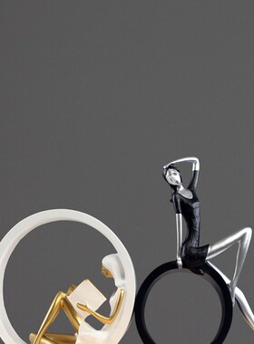 北欧现代简约麋鹿小摆p件客厅电视柜酒柜书柜装饰品工艺礼品黑白