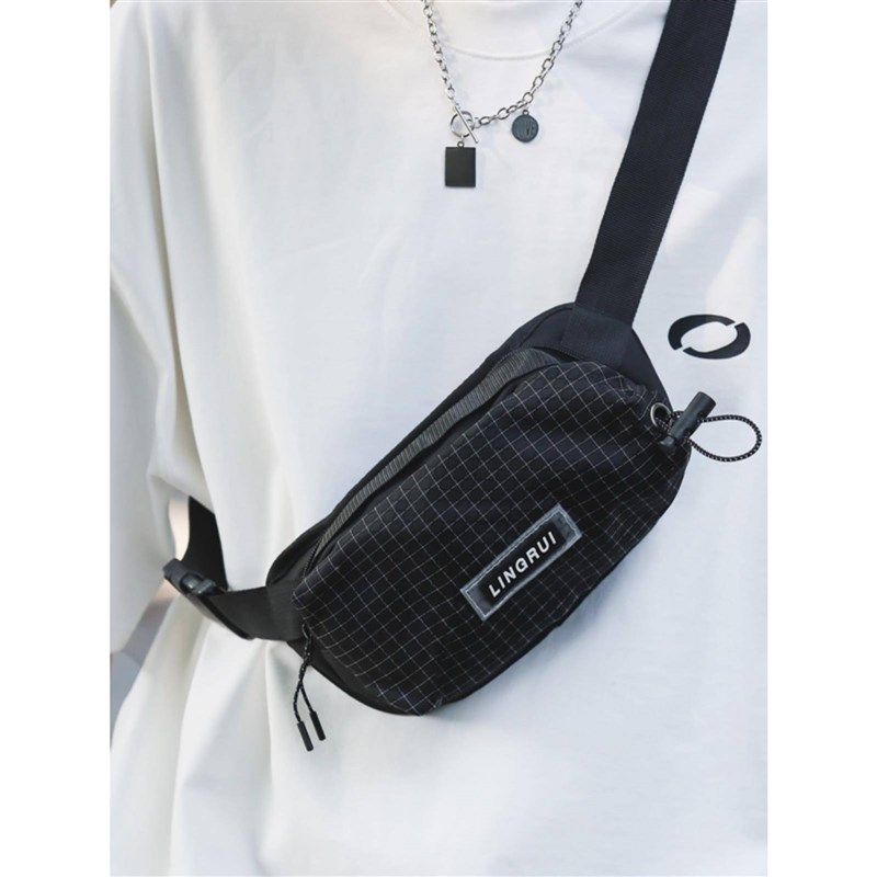 斜挎包男轻便通勤小挎包日系工装单肩包简约纯色运动腰包休闲胸包,淘宝优惠券,粉丝福利购,淘宝优惠卷