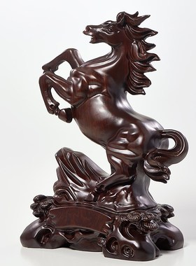 木雕生肖b马摆件马到成功工艺品客厅办公室桌面装饰品升职祝福礼