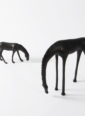 Rzone 极简售楼处样板房金属合金艺术抽L象马摆件家居书房软装饰