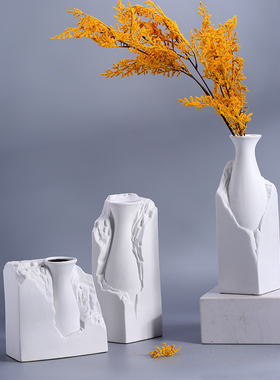 现代新中式创意白色陶瓷山石花y瓶摆件设计师样板房软装插花器果