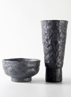 现代简约黑e白纹理陶瓷花瓶摆件样板间售楼处客厅餐桌银色果盘装