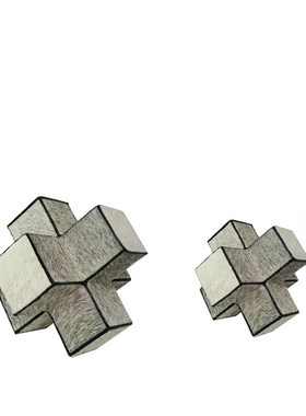 意式轻奢样板间马毛皮革杨桃x摆件售楼处书房十字交叉镇纸软装饰