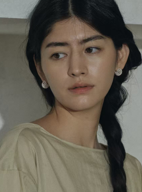 轻奢网格镂空圆球耳环女