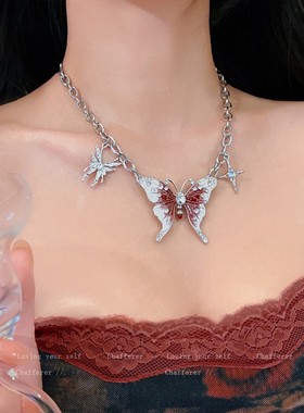 Y2K领袖!Y2K重工业闪闪发光的钻石蝴蝶项炼女性的高端利基可访问