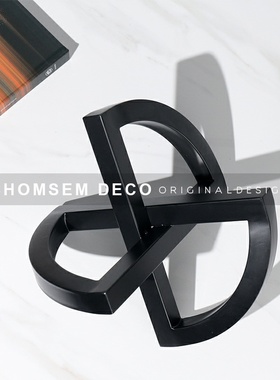 简约现代几何交叉抽象黑色金属摆件E家居软装饰品站厅售楼处样板