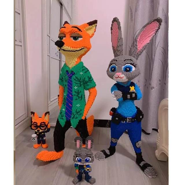 The fox building blocks are one meter huge