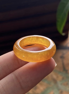 糯种天然黄翡翠戒指女黄金糖戒指素圈男女时尚简约戒指小众