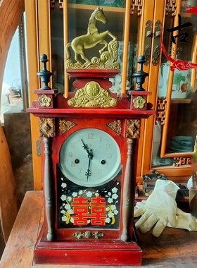 新款马头钟老物件年老上海座钟表个人收藏农家U乐影视道具摆件
