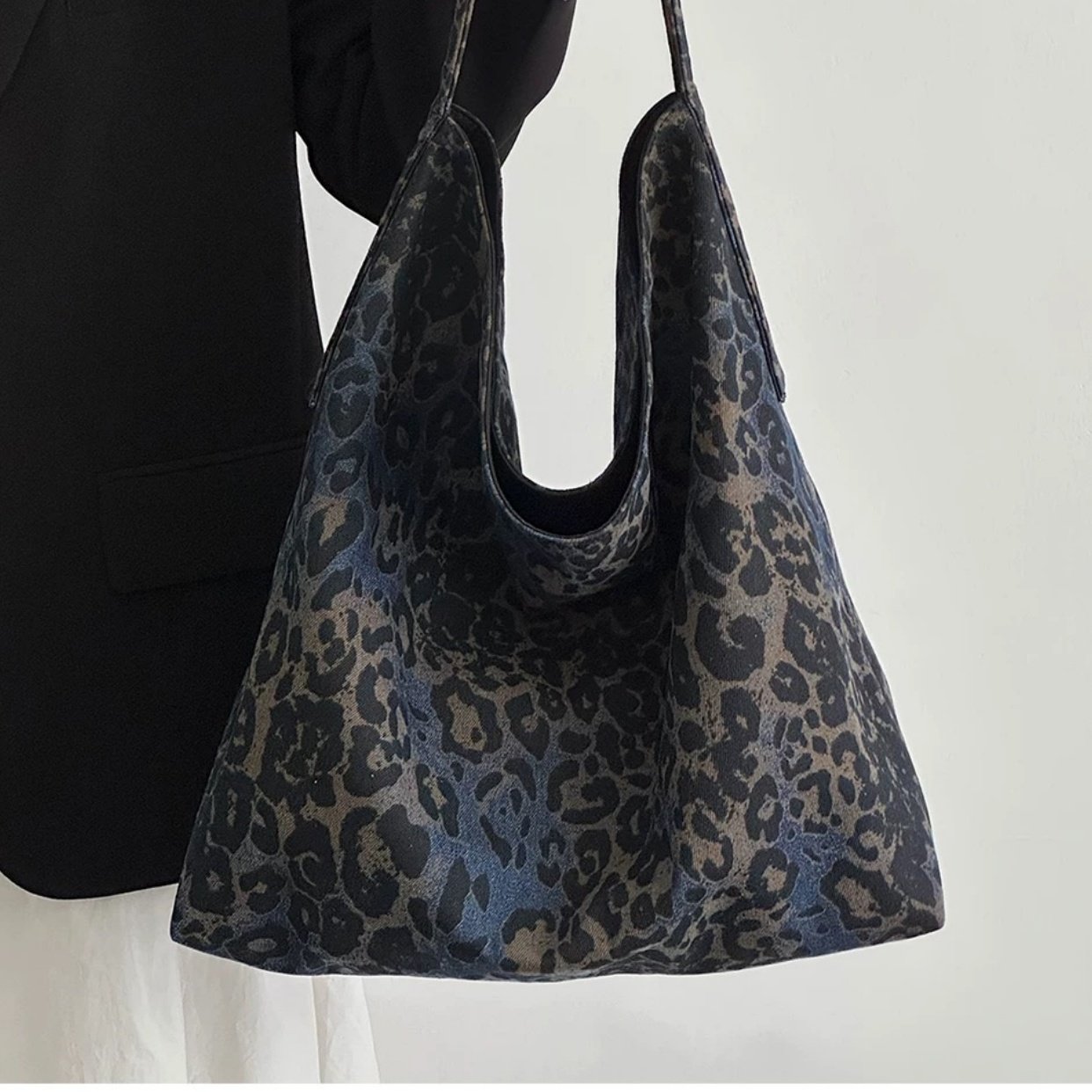 秋冬新款豹纹托特包大容量牛仔布通勤百搭辣妹风单肩斜挎慵懒风女,淘宝优惠券,粉丝福利购,淘宝优惠卷