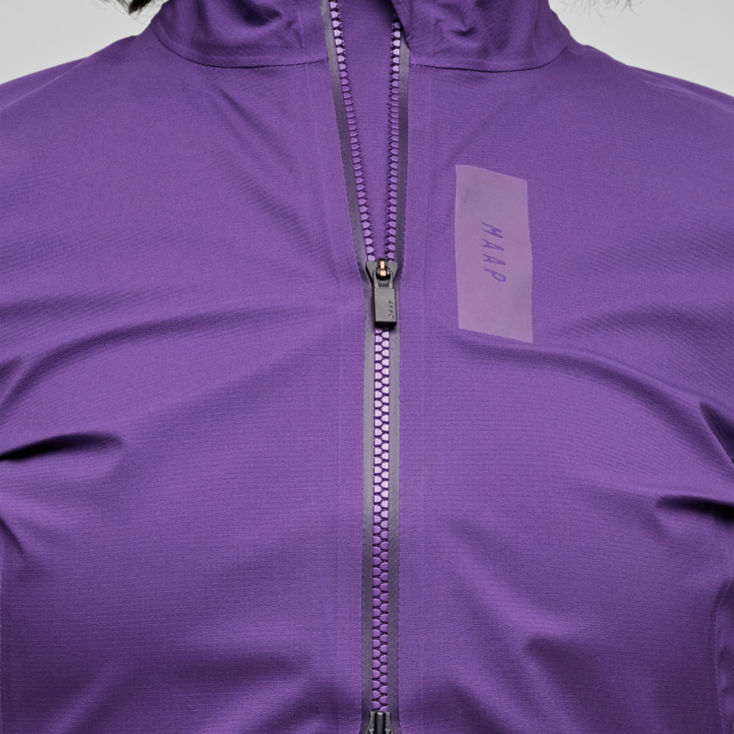 MAAP Women's Windproof and Rainproof Cycling Vest Purple