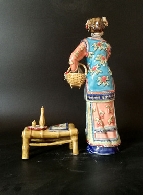 极速陶瓷古代h仕女红楼梦金钗迎春摆件送国外朋友同事上辈礼品