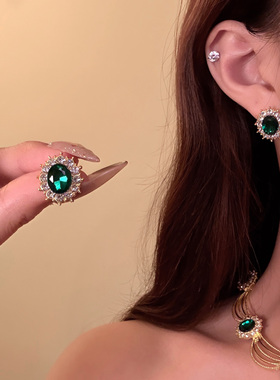 京城贵女宫廷风绿宝石项链