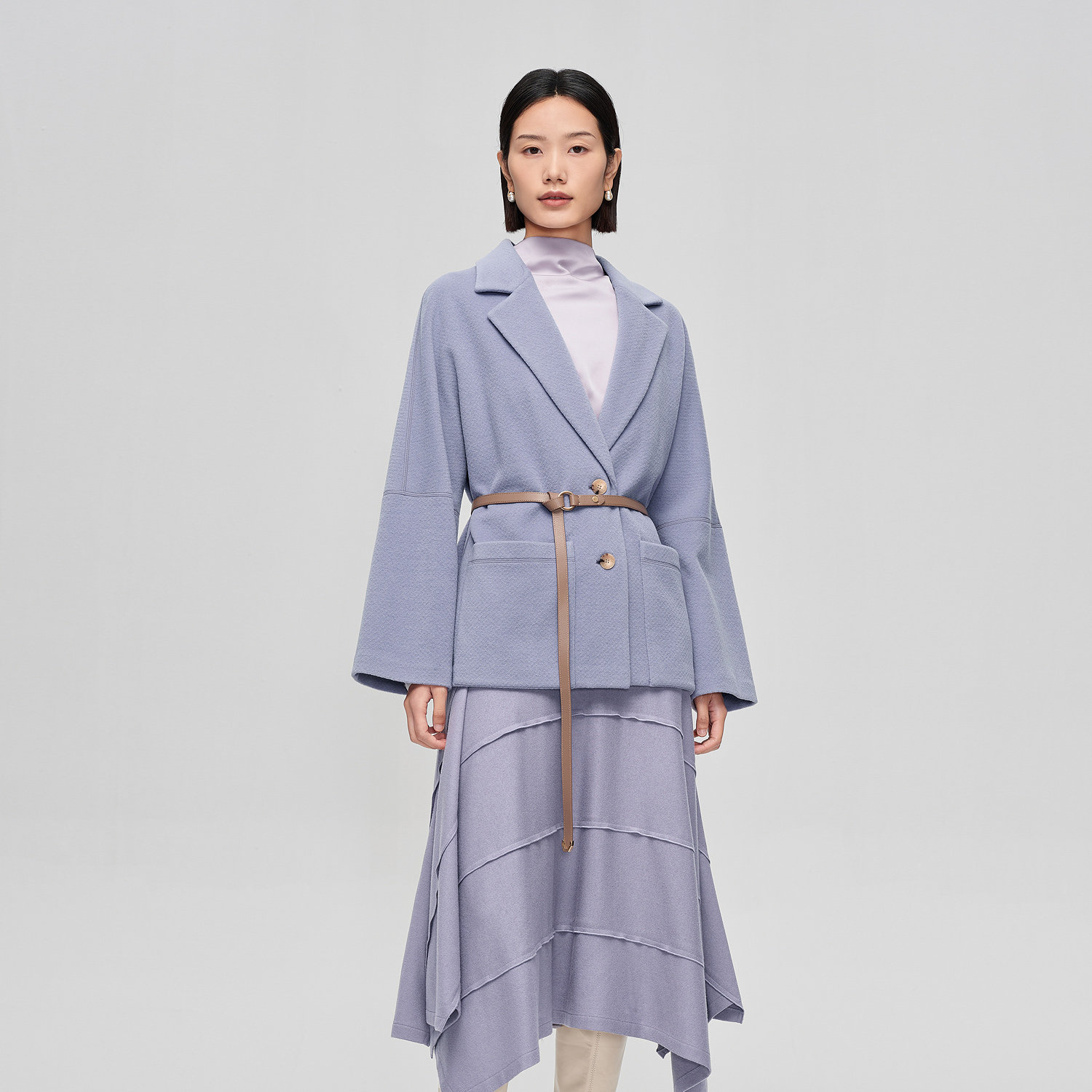 OVVOutlet秋冬热卖女针织羊毛两粒扣平驳领贴袋皮带单件西服外套