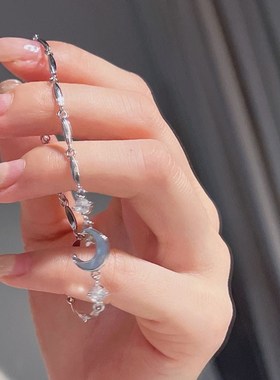 999纯银月亮手链轻奢小众精致女生简约2024年新款送女友生日礼物
