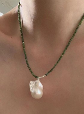 时尚超长珍珠绿尖晶串珠项链女长款毛衣链小众设计感气质颈链配饰