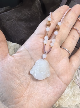 和田玉冰白25佛公吊坠女款厚度10左右一物一拍