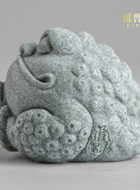 金蟾旺砂石蟾国潮家居桌面假山创意招财造景摆件茶宠鱼缸青