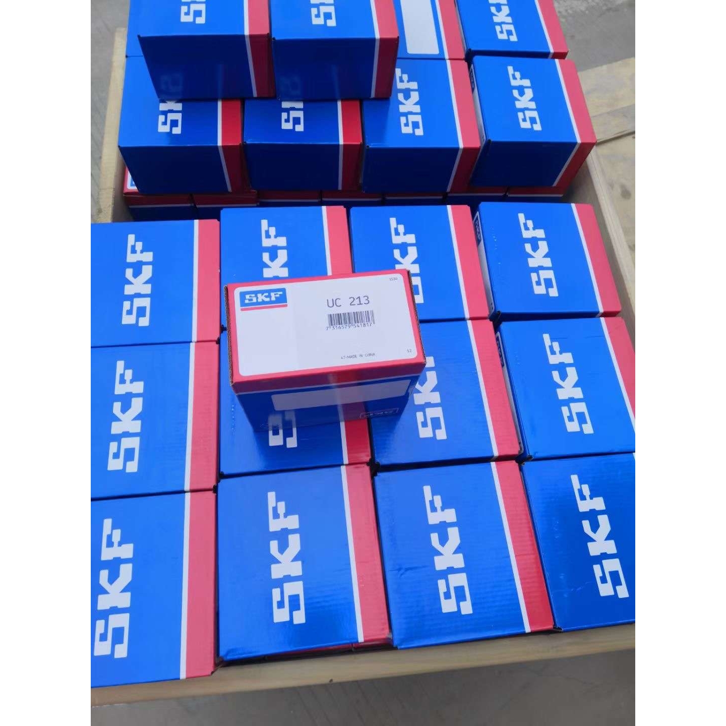 SKF NU240ECM/C3 瑞典进口轴承 NU244 248 252 256 260 NJ NUP NU - 图1