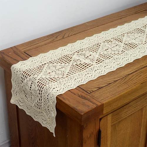 美式田园棉线线镂空餐桌布桌旗装饰布艺彷钩针茶几垫电视柜五斗橱 - 图3