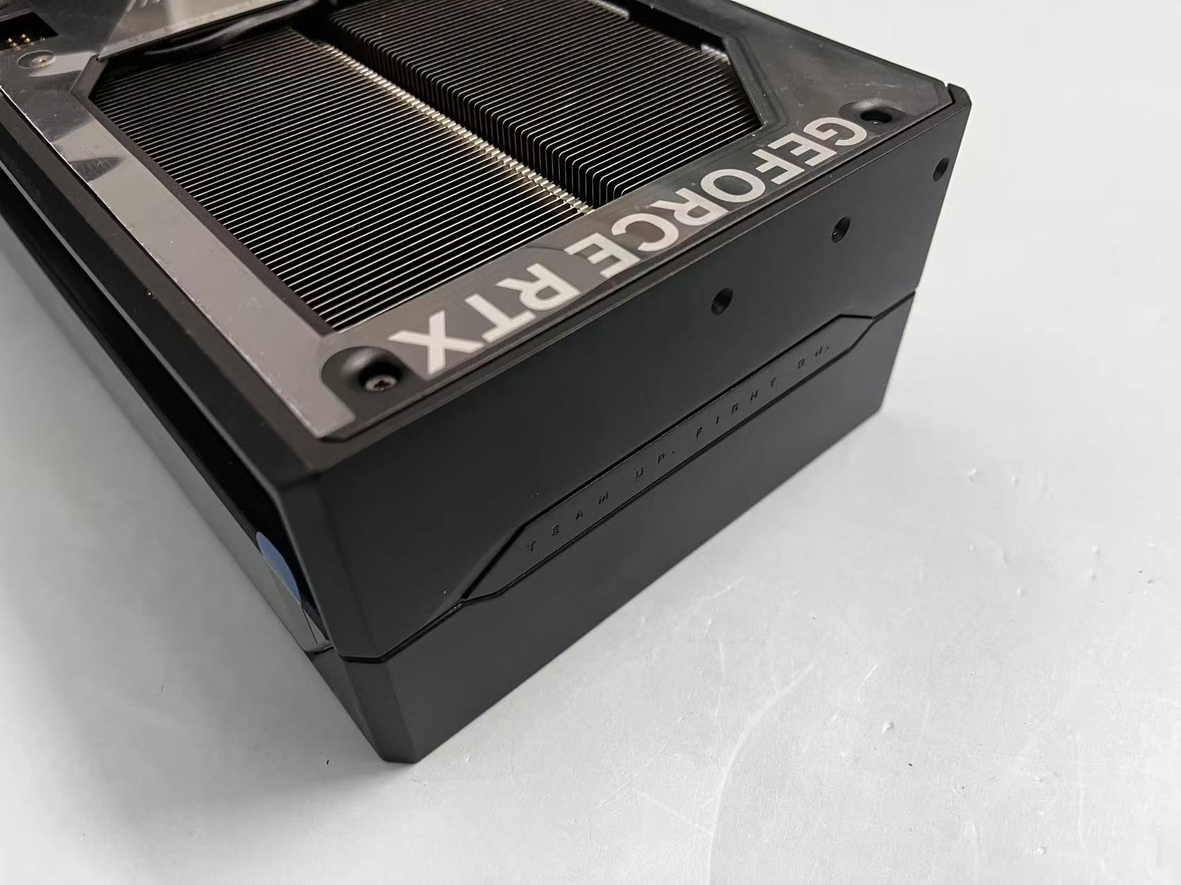 技嘉AORUS RTX5090超级雕显卡散热器,DIY手办、摆件、模型、展示