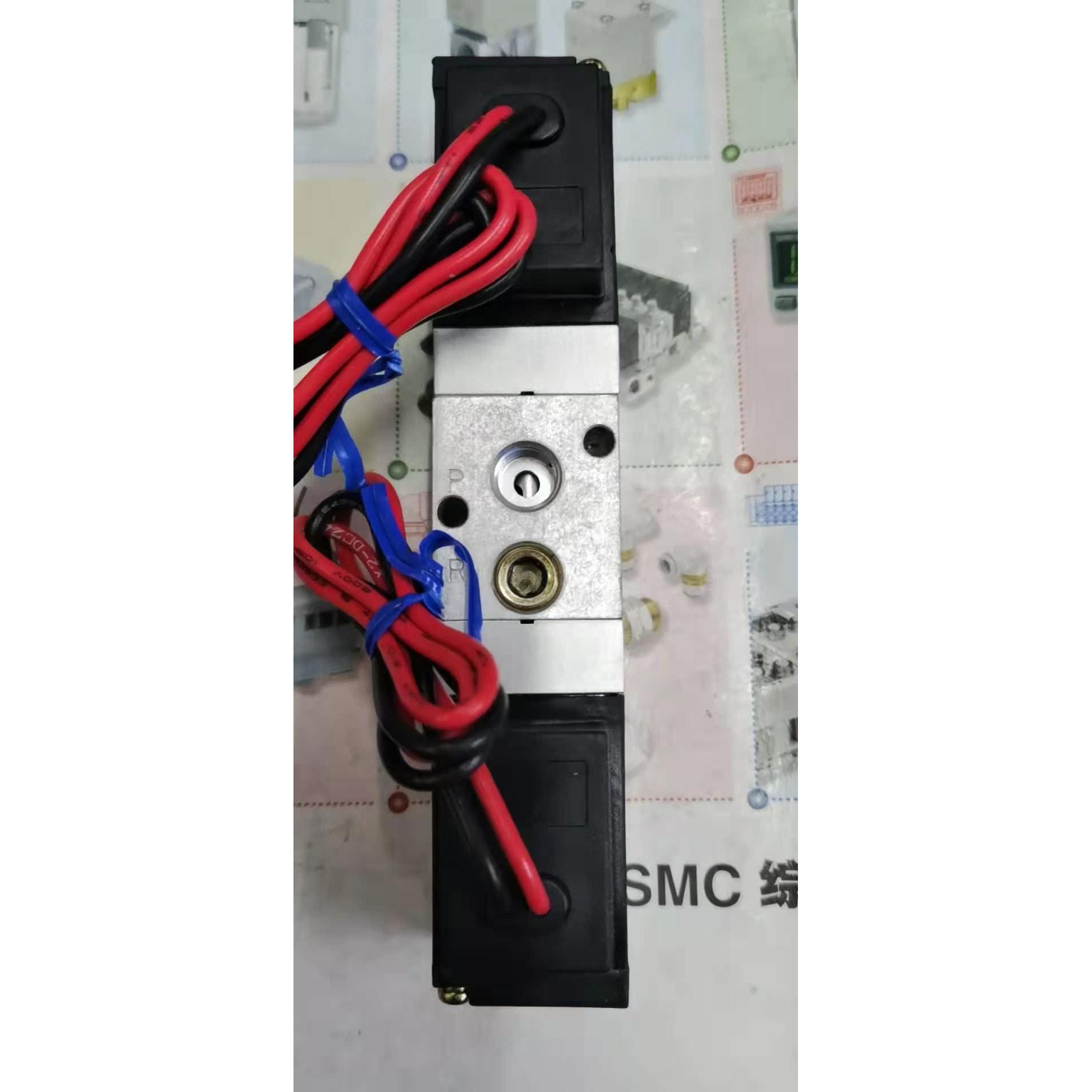 日本原装全新小金井电磁阀双头线圈100E2-SR-1WDC24V现货特价销售 - 图0