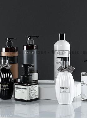 样板房卫生间浴室软装设计洗手液瓶沐浴露乳液瓶摆件拍照影视道具