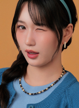 桑蕾黑森林项链女时尚小众原创设计高级感锁骨链2025秋冬新品爆款