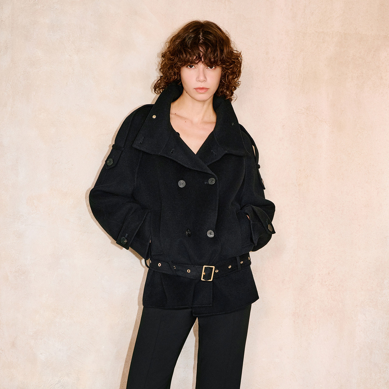 COVERINS羊毛立领双排扣系带风衣大衣女短款2025冬新款CC35510190,淘宝优惠券,粉丝福利购,淘宝优惠卷