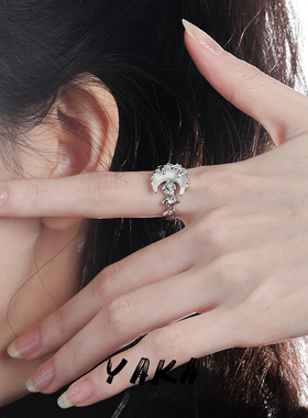 猫眼石甜酷月亮不规则戒指女