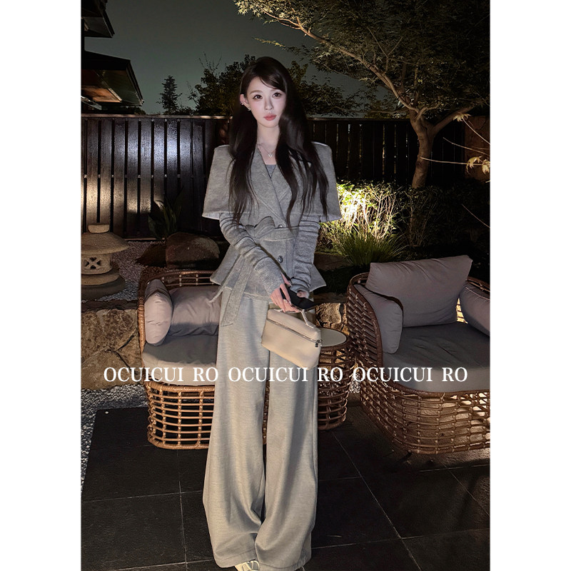 CUICUI崔崔【寻梦山茶】富家千金风灰色羊毛短款毛呢外套大衣女秋,淘宝优惠券,粉丝福利购,淘宝优惠卷