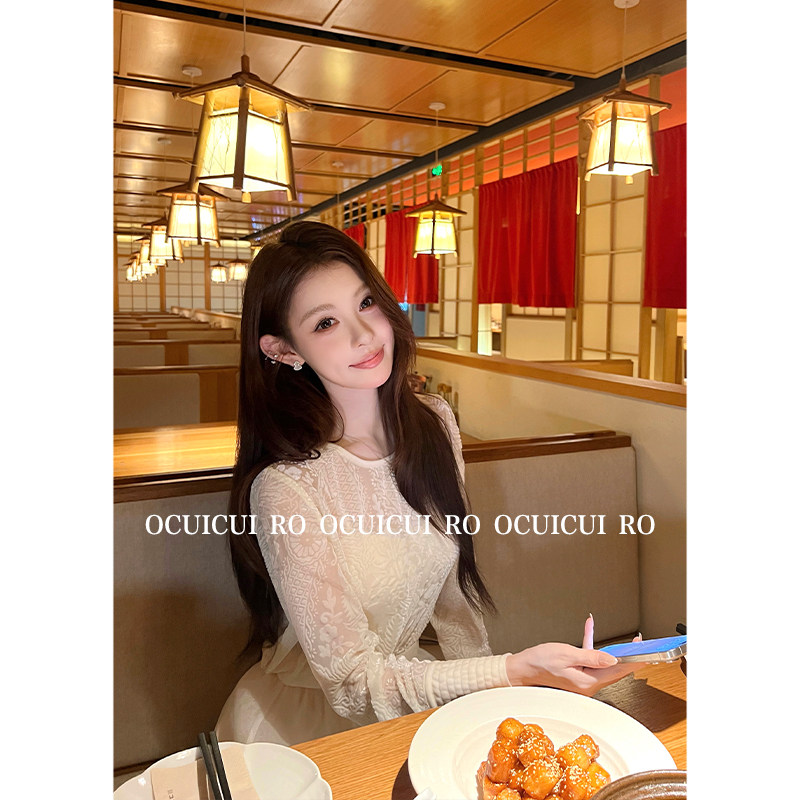 CUICUI崔崔【晨雾礼颂】"温柔浮花绘"法式丝绒蕾丝烧花上衣半身裙,淘宝优惠券,粉丝福利购,淘宝优惠卷