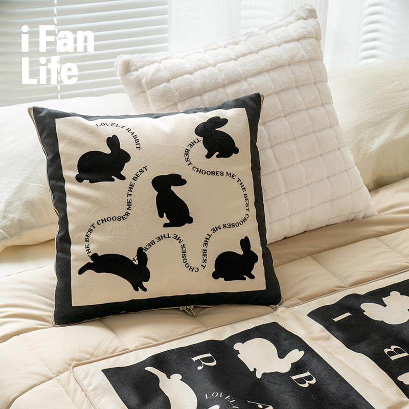 范店多米妮可抱枕被子两用毯子二合一办公室午睡折叠枕头汽车靠垫,淘宝优惠券,粉丝福利购,淘宝优惠卷