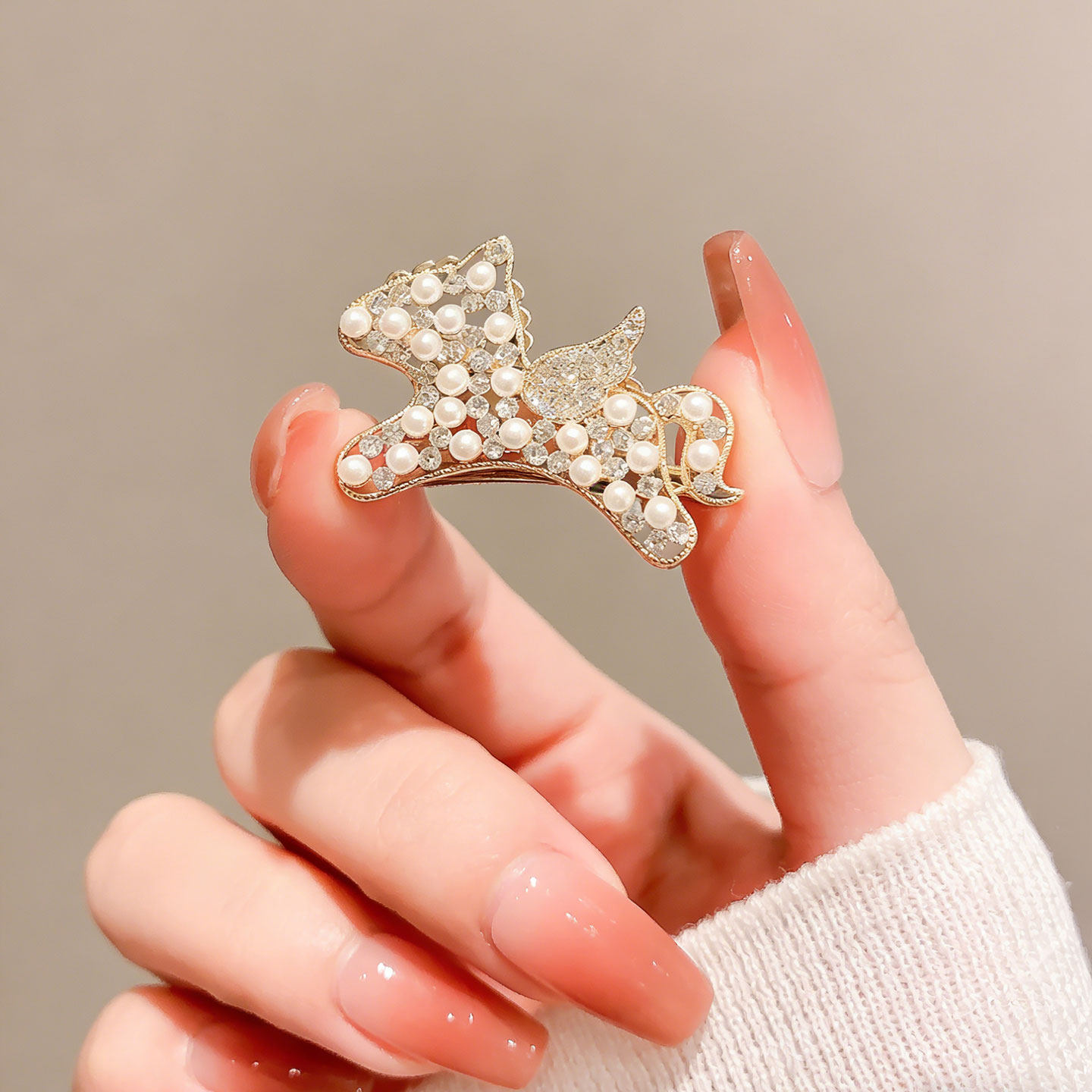 金翼珠驹-韩版轻奢闪钻小马侧边夹秋冬金色百搭发饰气质精致头饰,淘宝优惠券,粉丝福利购,淘宝优惠卷