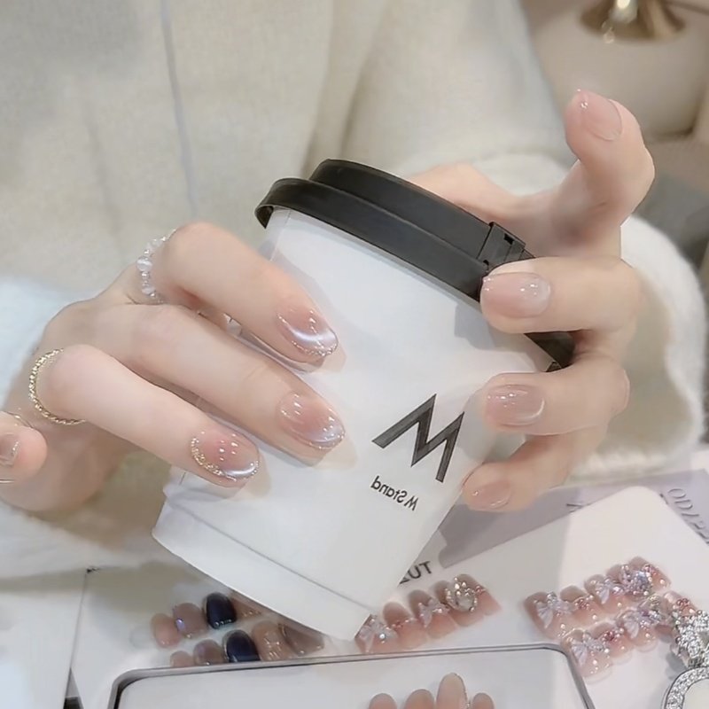 白月光冰透裸色纯欲猫眼日常高级显白手工穿戴甲气质美甲婚甲贴片,淘宝优惠券,粉丝福利购,淘宝优惠卷