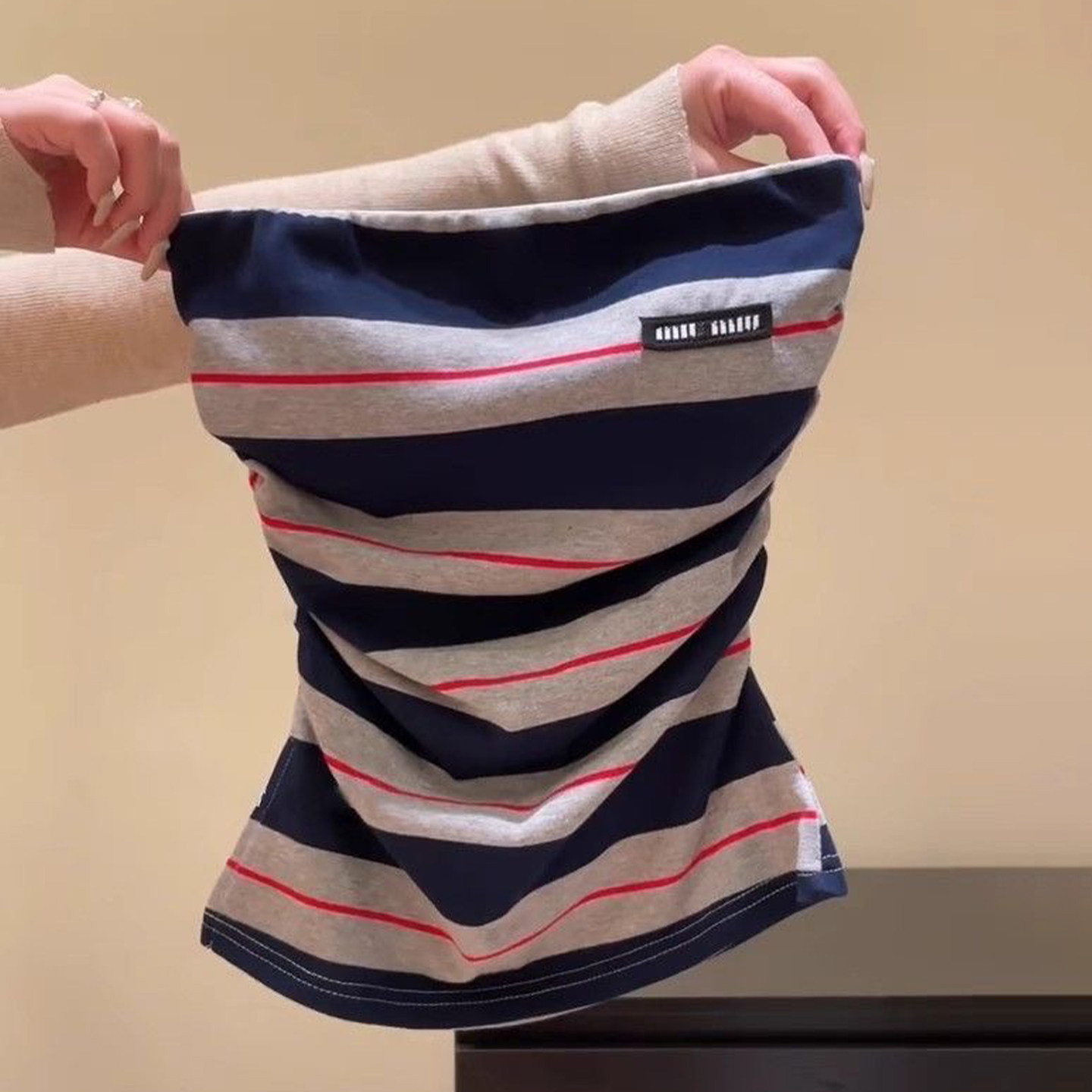 辣妹风撞色条纹抹胸吊带背心女外穿带胸垫修身短款内搭无袖小上衣,淘宝优惠券,粉丝福利购,淘宝优惠卷