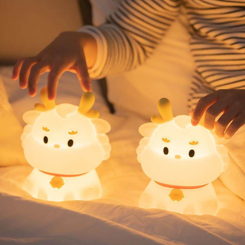 小龙伴睡灯拍拍灯儿童喂奶灯卧室床头起夜灯三档调节双层变色灯,淘宝优惠券,粉丝福利购,淘宝优惠卷
