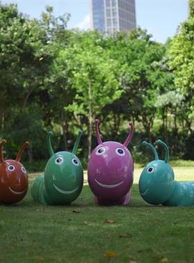 卡通户外玻璃钢毛毛虫幼儿园美陈装饰摆件售楼部公园景观小品雕塑