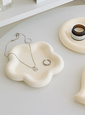 极速insc首饰项链收纳托盘摆件石膏置物盘女生卧室化妆台拍照装饰