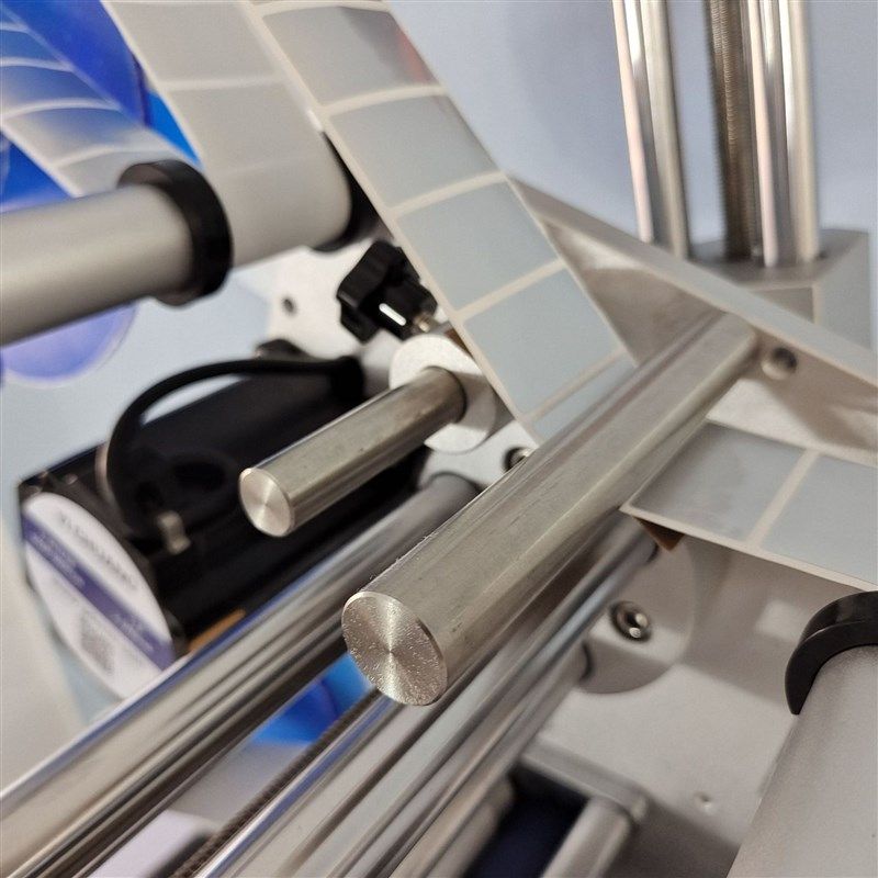 全自动桌面式平面车标贴机纸盒塑料G盒桌面式平面不干胶车标贴机,淘宝优惠券,粉丝福利购,淘宝优惠卷