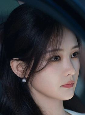 美人余李一桐余梦同款一字珍珠耳环气质高级感百搭耳饰女2026新款