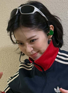 申留真同款酷感银框黑灰片墨镜欧美风赛博未来感Y2K运动太阳眼镜