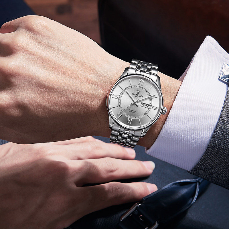  钻石国表国产腕表