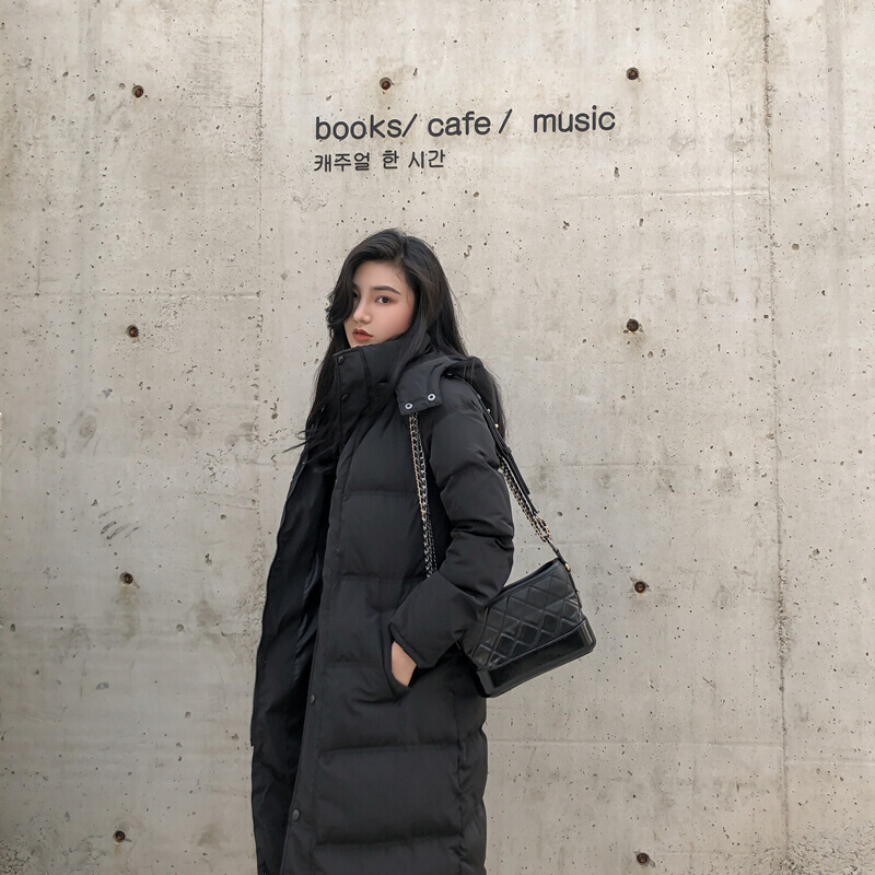 黑色羽绒服女秋冬2023年新款韩版爆款中长款时尚洋气外套