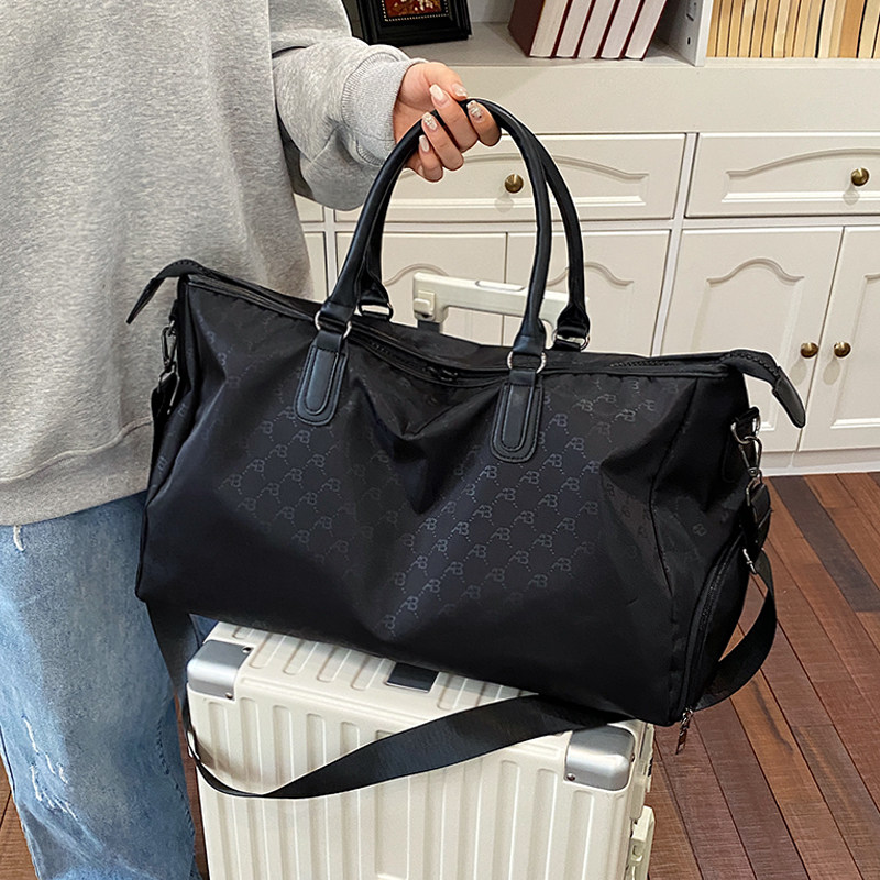Short-distance travel bag for men and women lightweight large-capacity fitness bag
